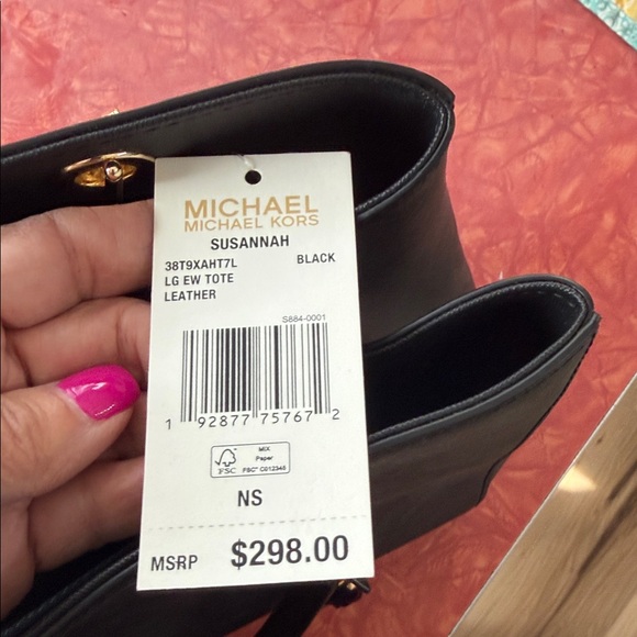 Michael Kors Black Leather Tote with Gold Chain Straps - Picture 3 of 5